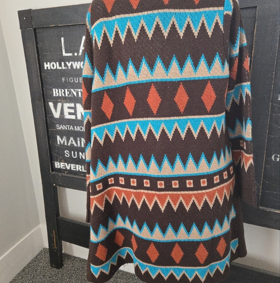 WRANGLER Geometric Patterned Cardigan - Picture 2 of 3